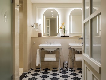 Grand Twin Room (Luxury)