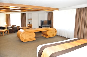 Junior Room
