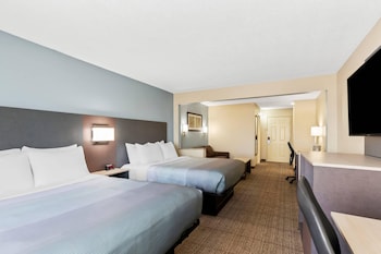 Suite, Non Smoking (2 Queen Beds)