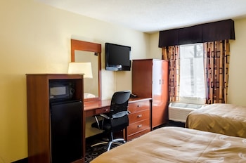 Standard Room, 2 Double Beds, Non Smoking