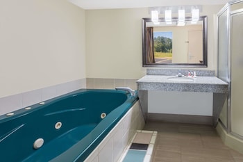 Suite, 1 King Bed, Refrigerator & Microwave