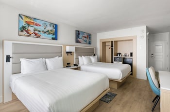 Premium Room, 2 Queen Beds, Partial Ocean View