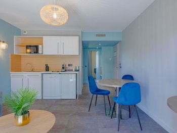Apartment, Multiple Beds (Exterior)