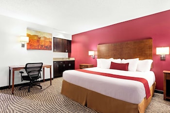 Suite, 1 King Bed, Smoking, Refrigerator & Microwave