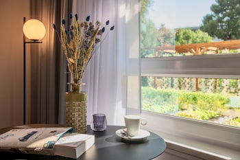 Superior Room, Garden View