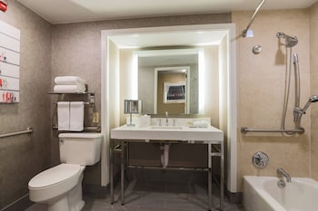 Room, 2 Queen Beds