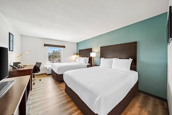 Standard Room, 2 Double Beds, Non Smoking