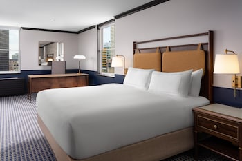 Suite, 1 King Bed