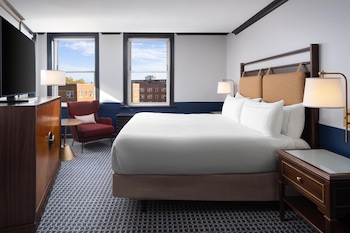 Executive Suite, 1 King Bed