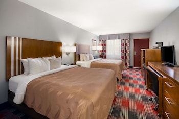 Room, 2 Queen Beds, Accessible, Non Smoking
