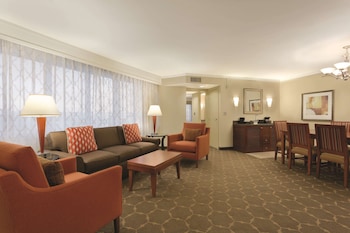 Executive Suite, 1 King Bed, Non Smoking