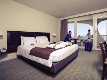 Junior Suite, 1 Double Bed with Sofa bed, Sea View