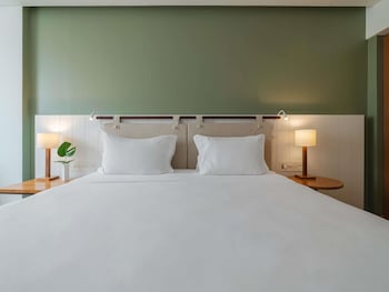 Executive Room, 1 King Bed