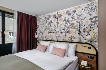 Deluxe Double Room, 1 King Bed (Grand)