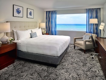 Superior Room, 1 King Bed, Ocean View