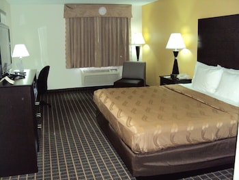 Standard Room, 1 King Bed, Non Smoking