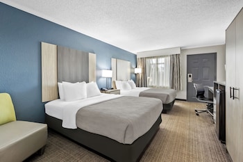 Standard Room, 2 Queen Beds, Smoking