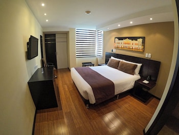Deluxe Room, 1 Queen Bed