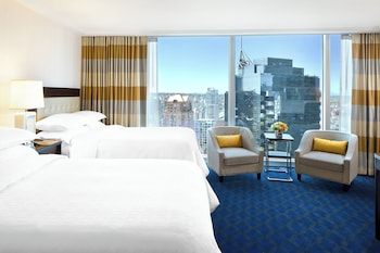 Room, 2 Double Beds (Low Floor)