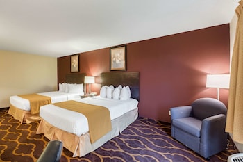 Standard Room, 2 Queen Beds, Non Smoking