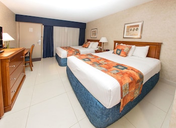 Deluxe Room, 2 Queen Beds (Designated Pet Room)