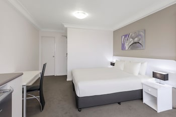 Superior Outlook King or Twin Room