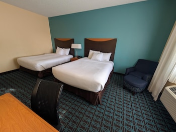 Standard Room, 2 Queen Beds, Non Smoking