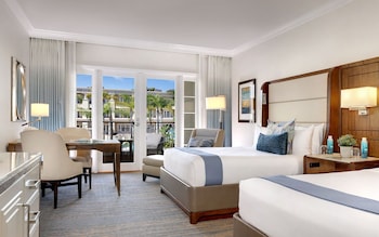 Premium Room, 2 Queen Beds, Beachfront