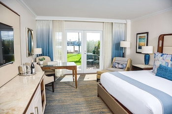 Premium Room, 1 King Bed, Beachfront