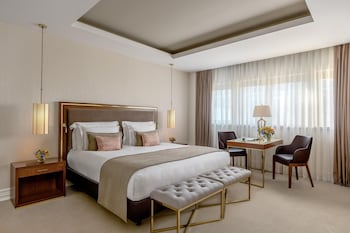 Executive Suite, Terrace