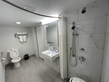 Standard Double Room, 2 Double Beds, Accessible