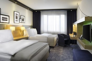 Standard Room, 2 Twin Beds (Shower)