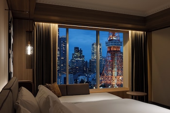 [October 2025 Newly Renovated] Tower View Suite, Non Smoking - Club Lounge Access, 32 Floor