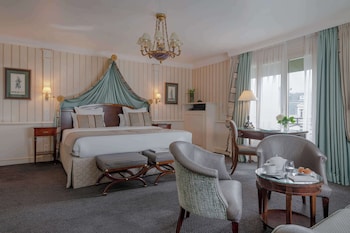 Junior Suite (Avenue)