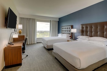 Suite, Multiple Beds, Hearing Accessible (Sofa Sleeper, View, Tub, 2 Rooms)