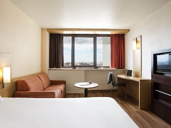 Standard Room, 1 Double Bed with Sofa bed