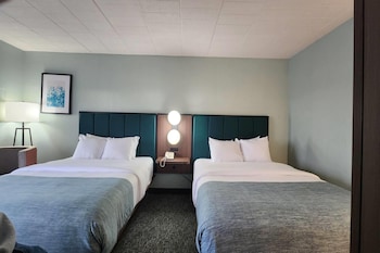 Room, 2 Queen Beds, Non Smoking