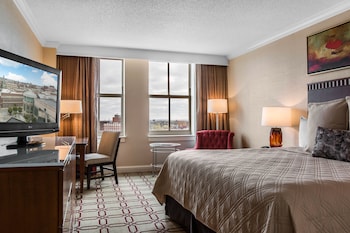 Premier Room, 1 King Bed