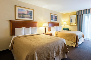Room, 2 Queen Beds, Accessible, Non Smoking