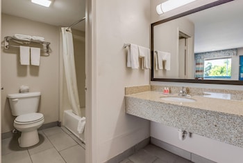 Suite, 2 Double Beds, Smoking (Upgrade)
