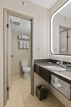 Standard Room, 2 Queen Beds