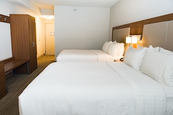 Standard Room, 2 Double Beds