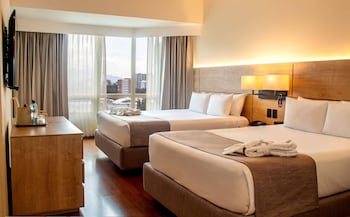 Executive Suite, 2 Queen Beds