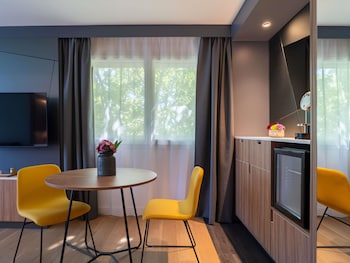 Privilege, Suite, 1 Double Bed with Sofa bed