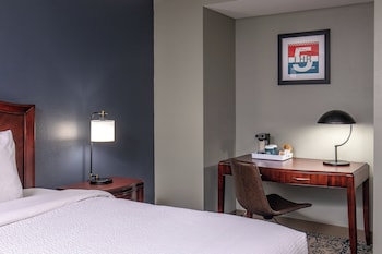 Deluxe Room, 1 King Bed