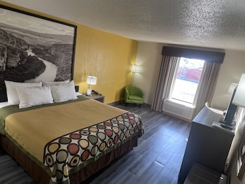 Standard Room, 1 King Bed, Non Smoking