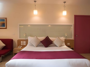 Superior Double Room, 1 Double Bed, Pool View