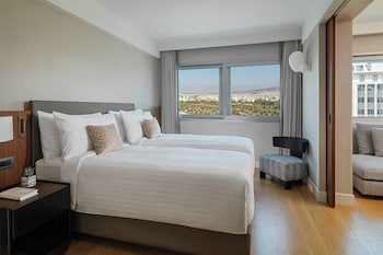 Suite, 2 Twin Beds, Park View, Corner