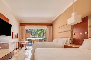 Deluxe Room, 2 Double Beds