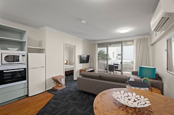 One Bedroom Apartment